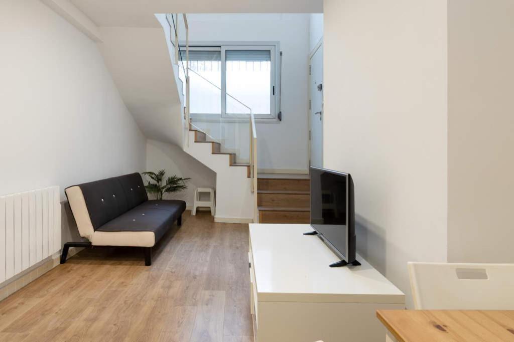 Apartment Live Camp Nou Л'Успіталет-да-Любрагат Екстер'єр фото
